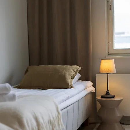 Relaxed Escape With Free Parking And A Game Corner Apartment *