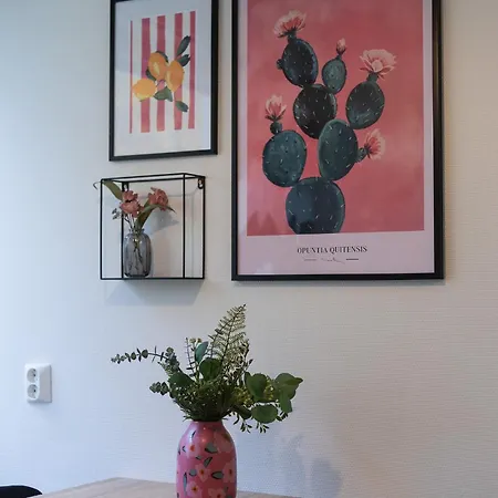 Relaxed Escape With Free Parking And A Game Corner Apartment
